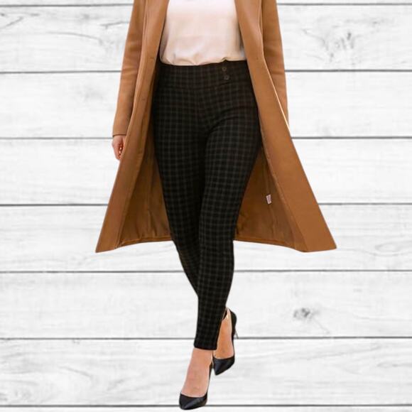 Conceited. Pants - 110. Conceited Slim Leg Stretch Dress Slacks Tummy Control Book Smart Size XS